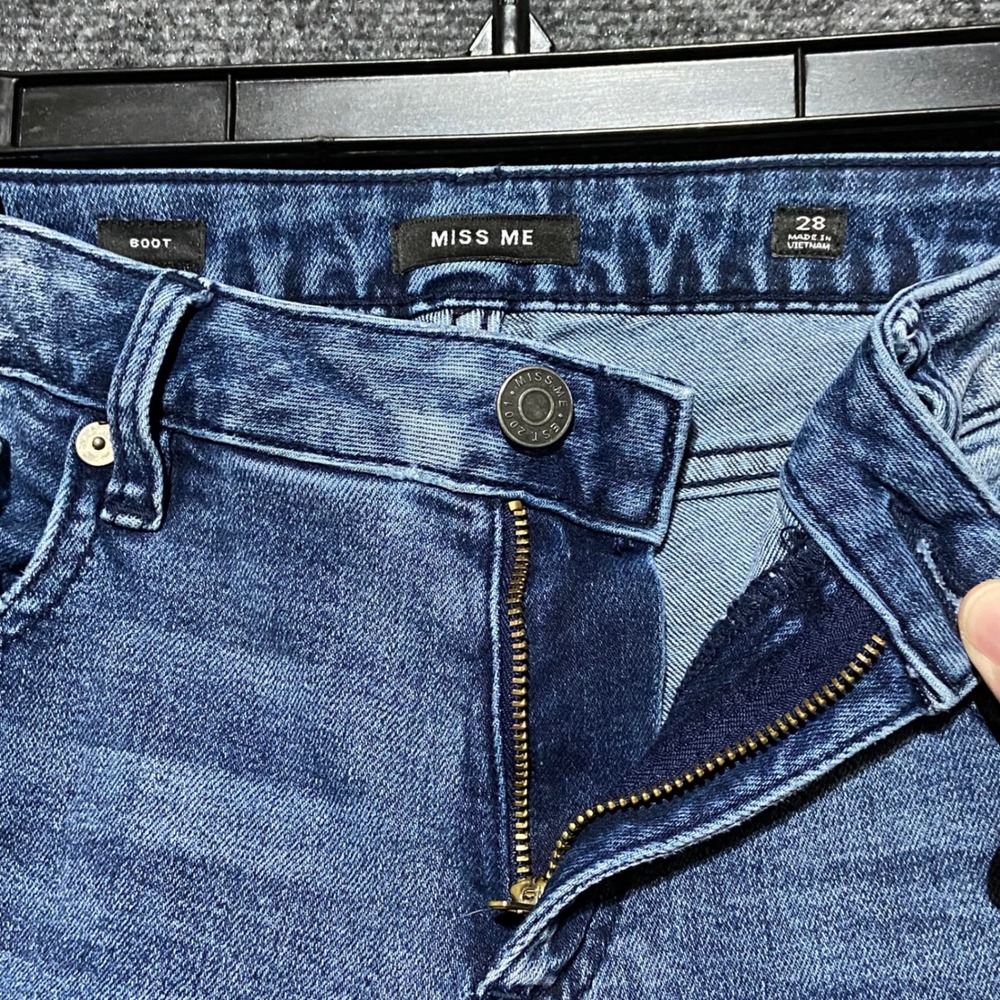 Miss Me Bootcut Jeans Women's 28 Medium Wash Distressed Mid Rise Denim M1001B54 - Picture 3 of 11